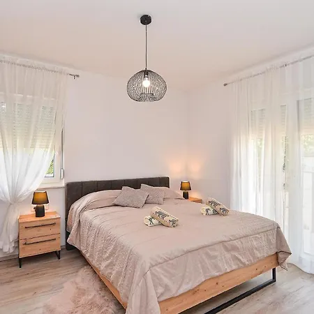 Holiday home Fuer 4 Personen Ca 74 Qm In Medulin, Istrien Suedkueste Von Istrien