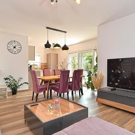 Fuer 4 Personen Ca 74 Qm In Medulin, Istrien Suedkueste Von Istrien Holiday home *